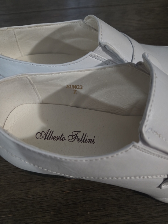 New Alberto Fellini SUN 03 White Loafers. Leather lining. Sizes 7 & 8.5. No box. main image 6
